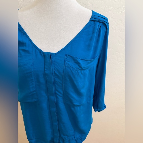 {Anthro} By Edme & Esyllte Blue blouse - Picture 3 of 3